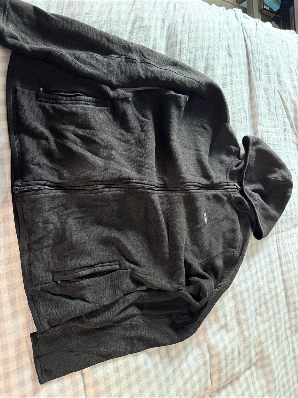 Patagonia Fleece women’s/Men's Black Full-Zip Hooded Sweater L/XL